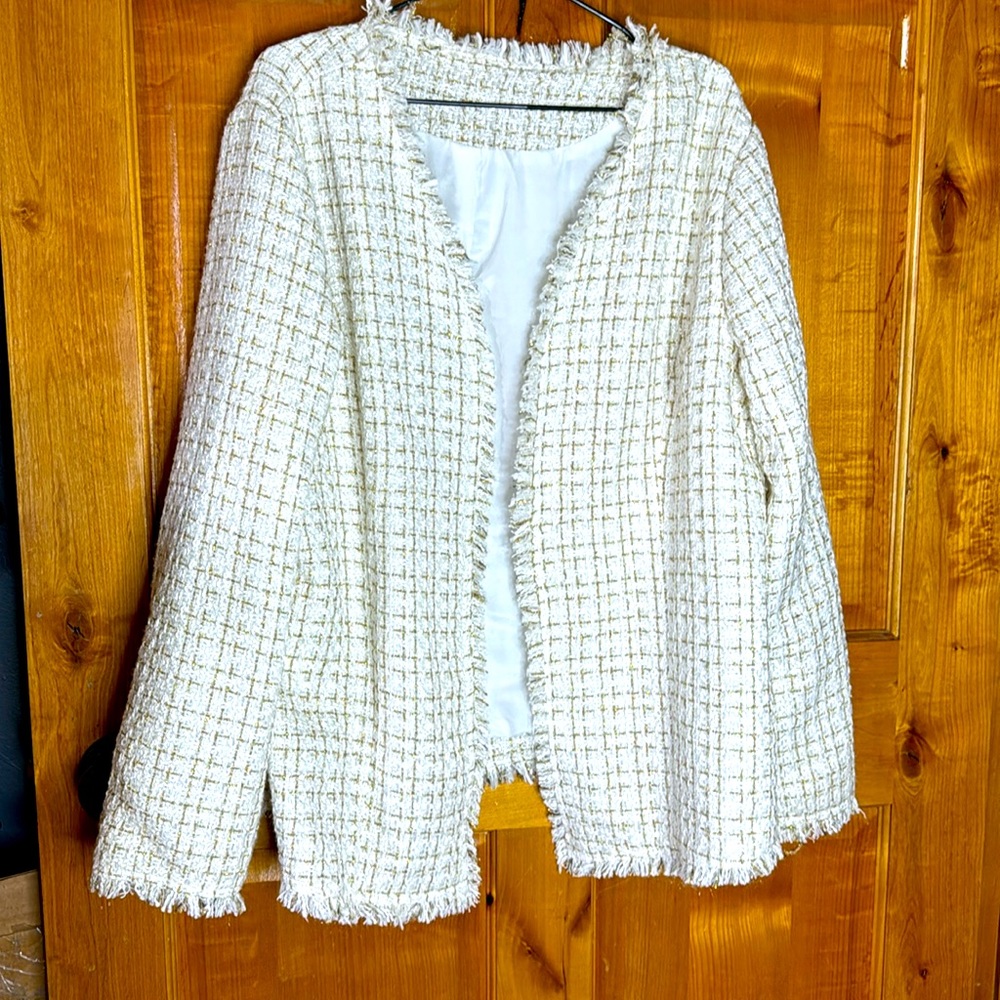 White and gold tweed Jacket.